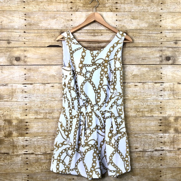 Jennifer Lopez White & Chain Print Romper - Picture 2 of 6